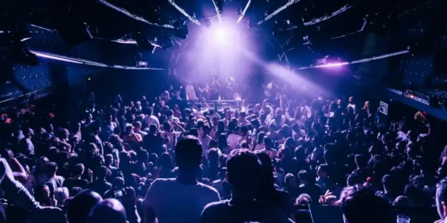 Club AIR Amsterdam & Escort Services – VIP Nightlife and Elite Companions