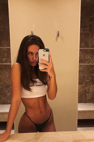 Verified escort Eva Emanuela offers sensual companionship